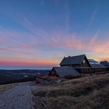 Schronisko Pttk Hala Szrenicka Hostel Szklarska Poreba Bagian luar foto