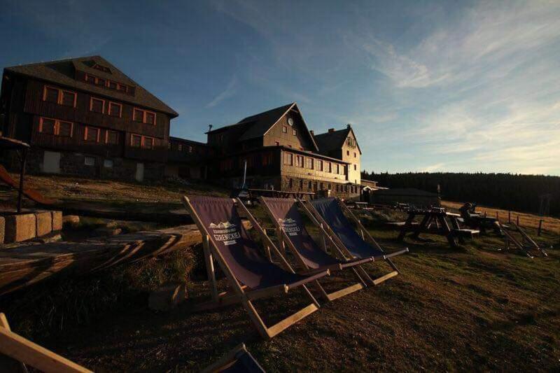 Schronisko Pttk Hala Szrenicka Hostel Szklarska Poreba Bagian luar foto