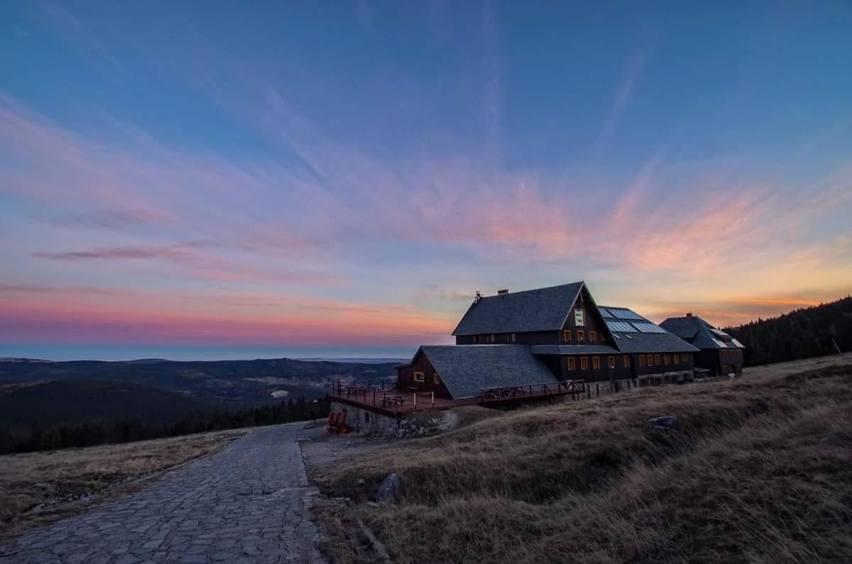 Schronisko Pttk Hala Szrenicka Hostel Szklarska Poreba Bagian luar foto